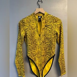 Nike yellow snake Print long sleeve Bodysuit